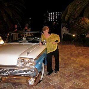 Meet your Posher, Lana